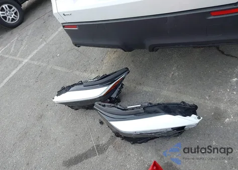 2024 Toyota Bz4X Xle from USA, damaged, VIN JTMAAAAA4RA044041